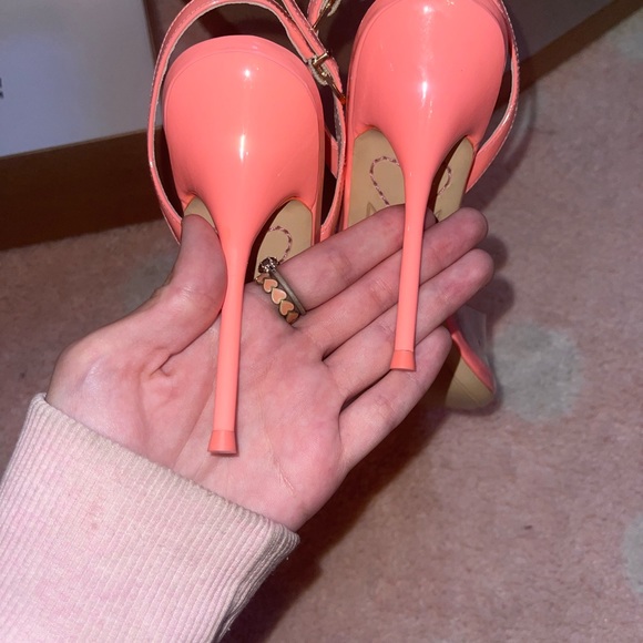 COPY - Sophia Webster Peachy Crystal-Embellished Pumps - Picture 9 of 10